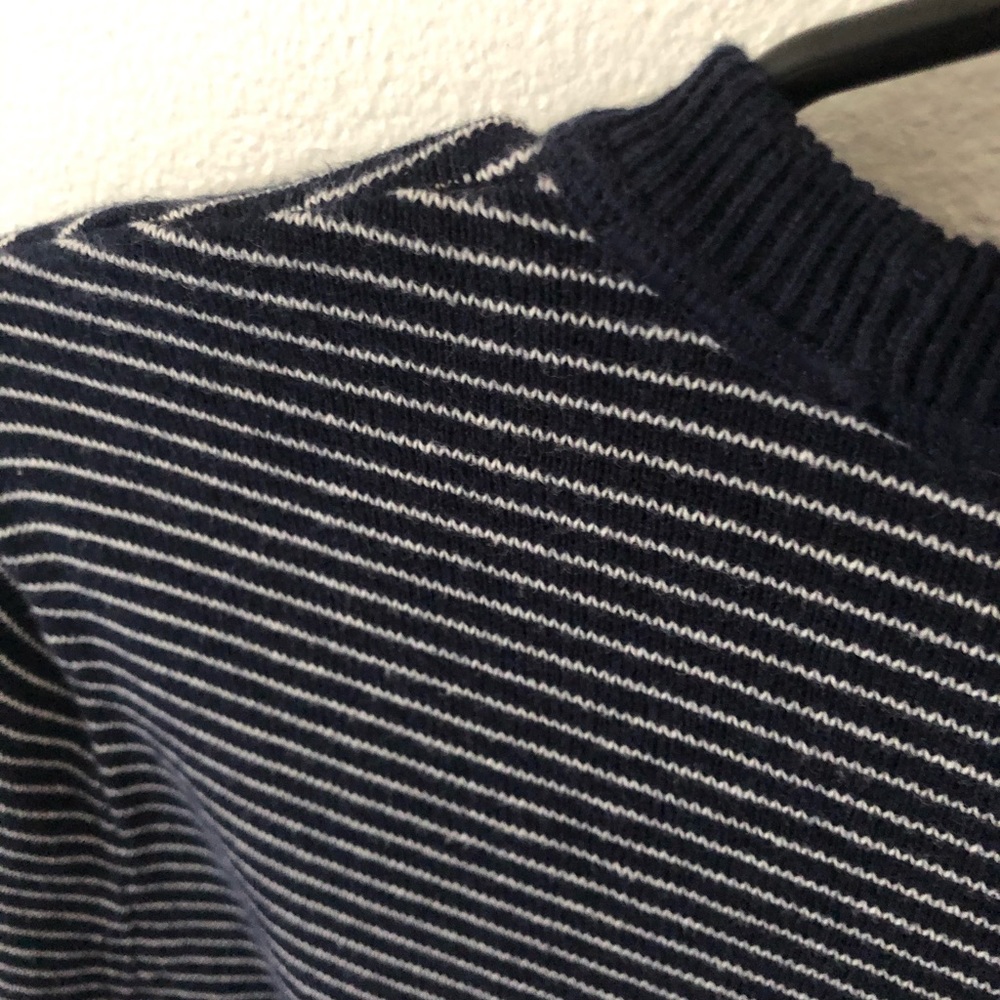 J. Crew Top- Navy/white - Picture 5 of 9